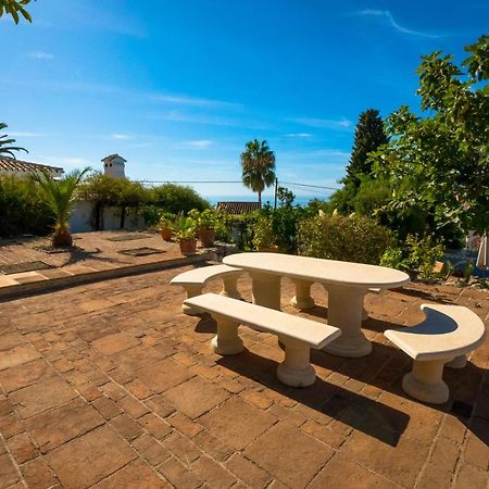 Private Heated Pool, Jacuzzi & 1225M2 Garden In Villa Cipreses Frigiliana Extérieur photo