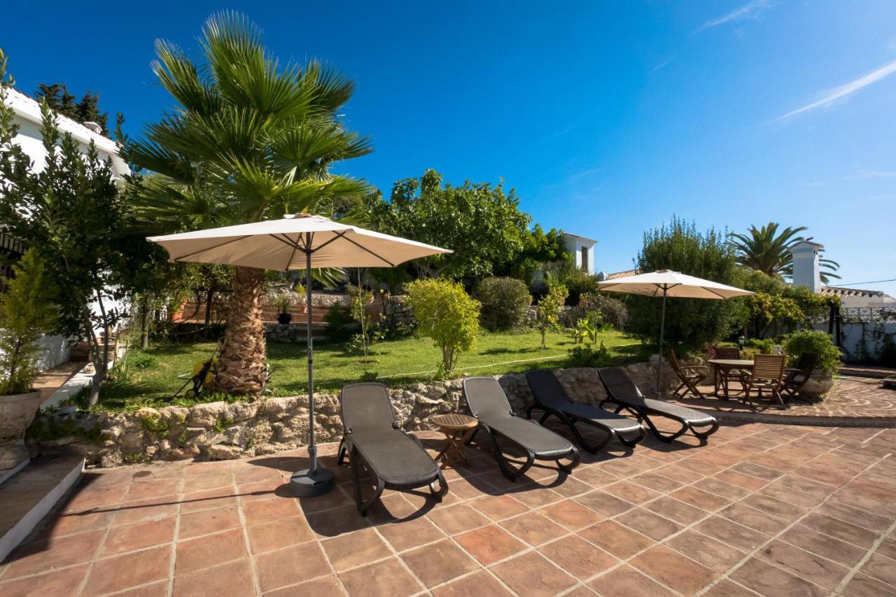 Private Heated Pool, Jacuzzi & 1225M2 Garden In Villa Cipreses Frigiliana Extérieur photo