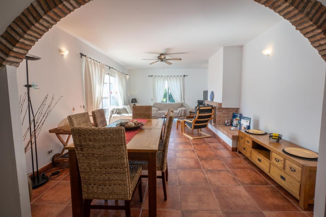 Private Heated Pool, Jacuzzi & 1225M2 Garden In Villa Cipreses Frigiliana Extérieur photo