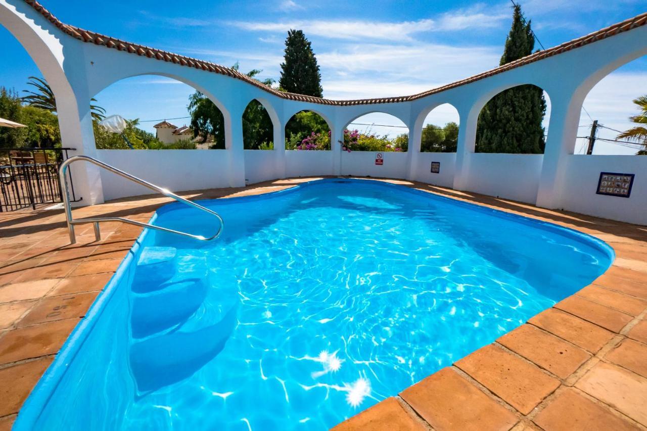 Private Heated Pool, Jacuzzi & 1225M2 Garden In Villa Cipreses Frigiliana Extérieur photo