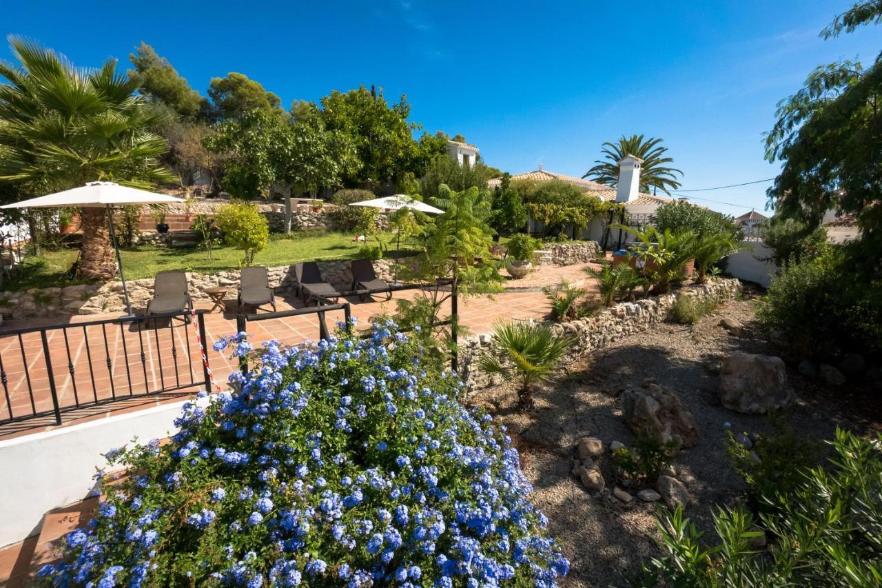 Private Heated Pool, Jacuzzi & 1225M2 Garden In Villa Cipreses Frigiliana Extérieur photo
